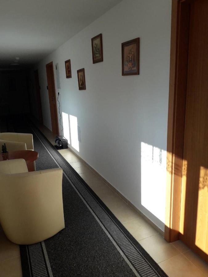 Penzion Na Hrazi Poděbrady Εξωτερικό φωτογραφία
